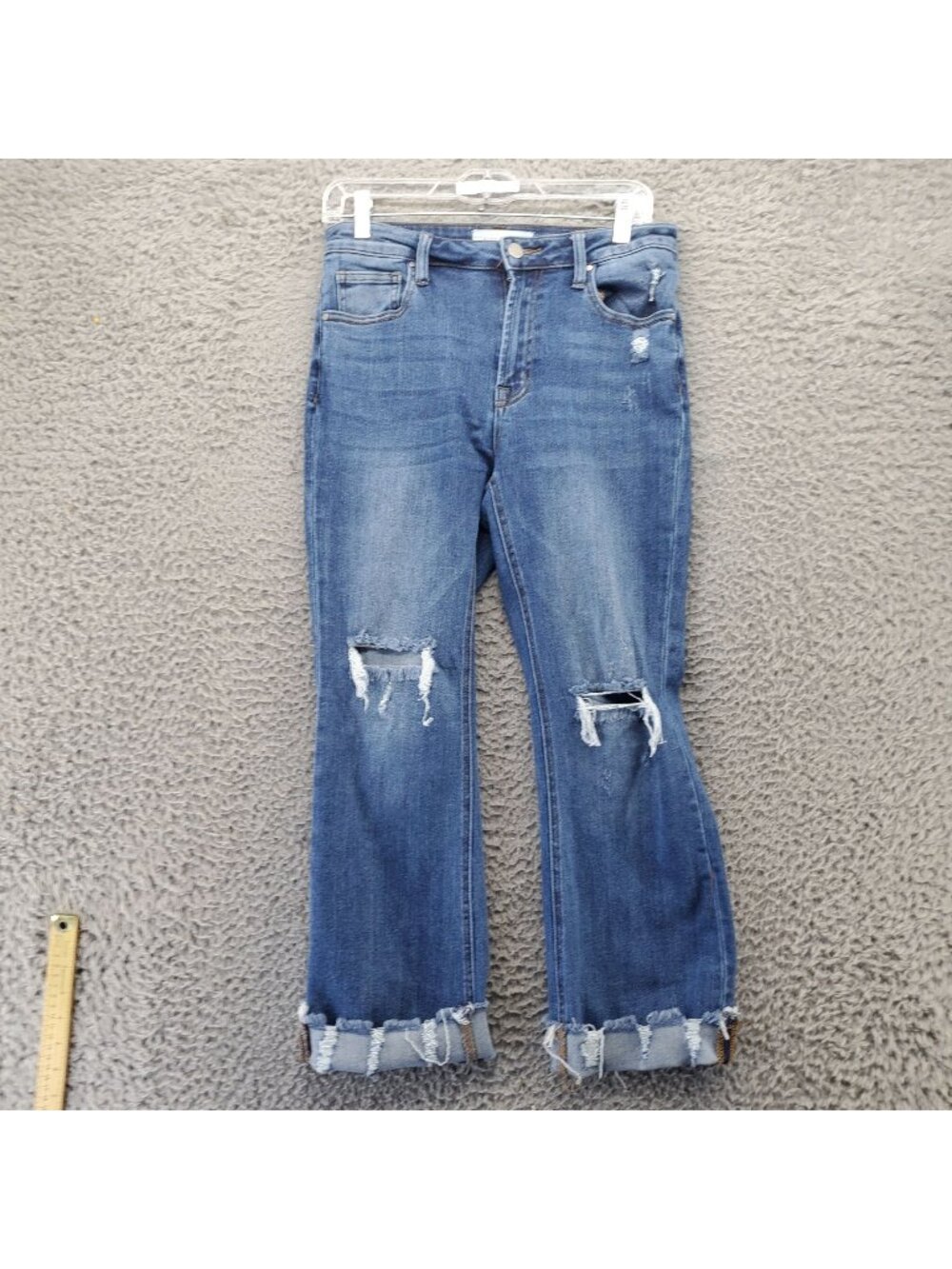 Risen Jeans Womens Size 7/28 Blue Ripped Distressed Casual Denim *Read*
